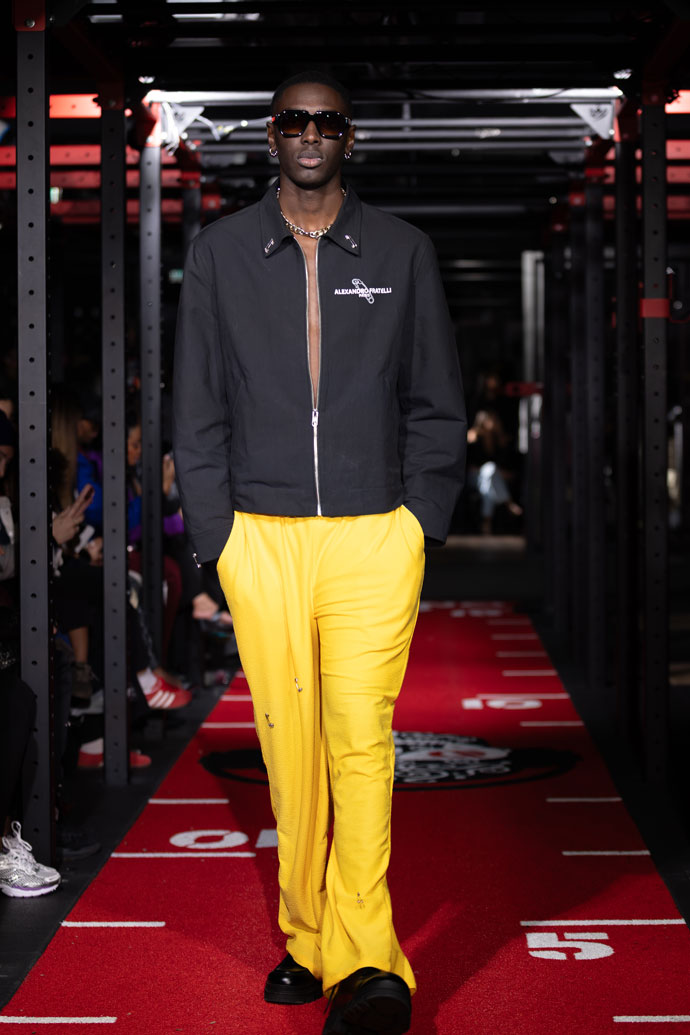paris-fashion-week-AlexandroFratellixOnAir-8.03-look-jaune